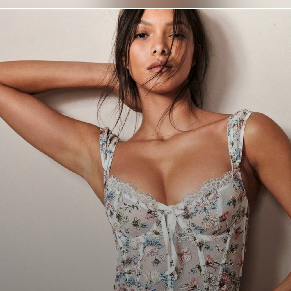 EUC, Victoria's Secret Dream Angels Corset Top - Picture 2 of 12